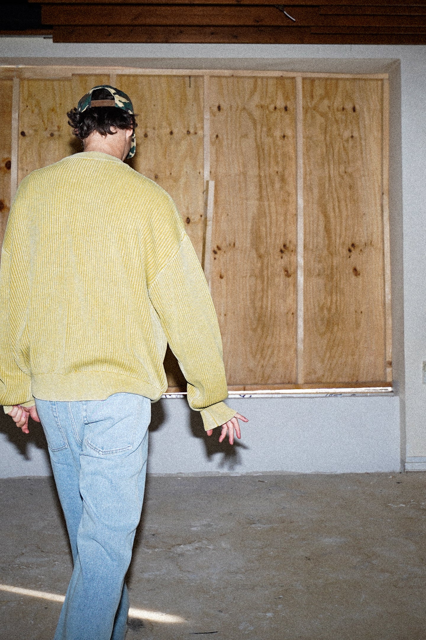 sweater [yellow]