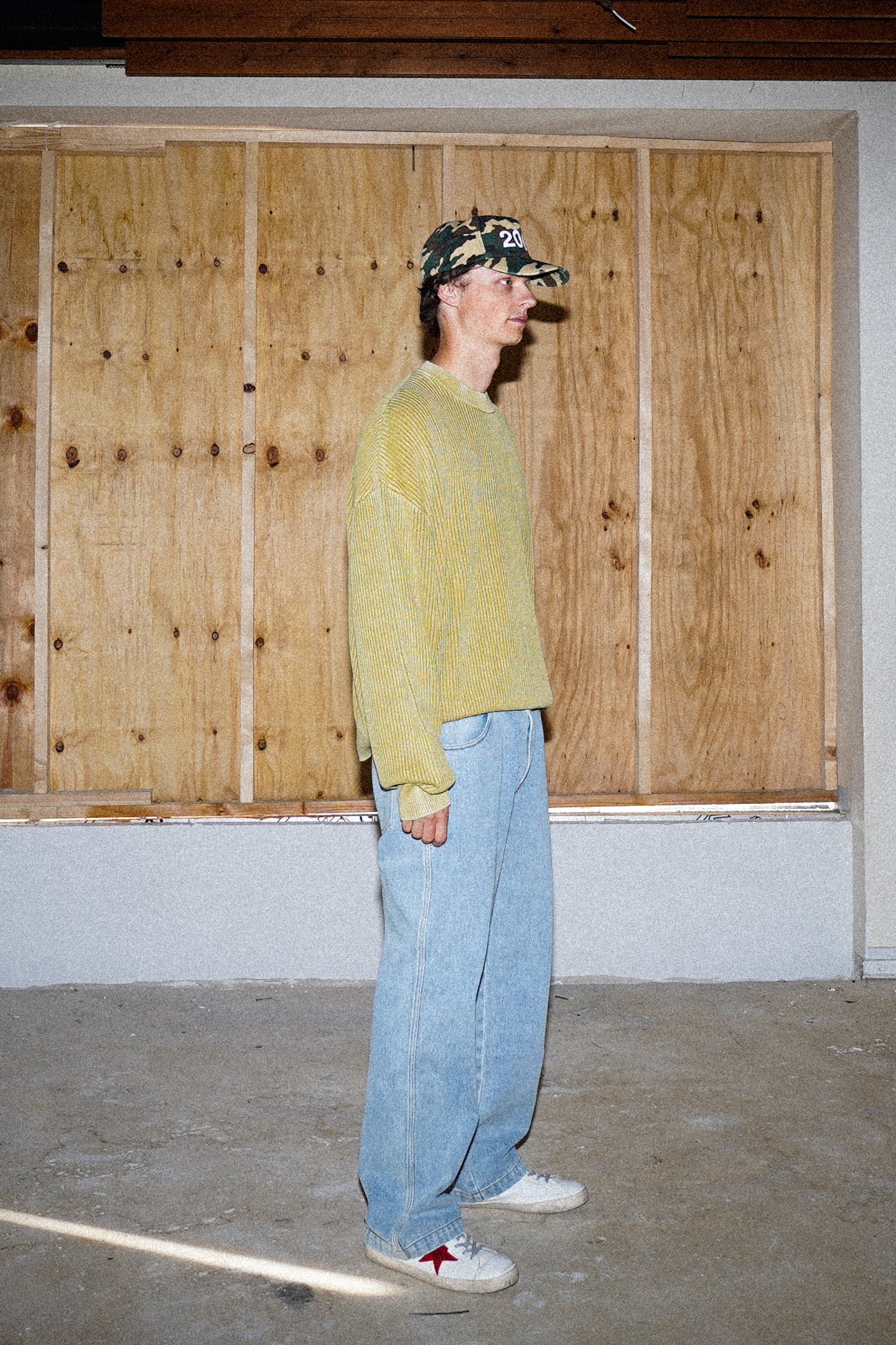 sweater [yellow]
