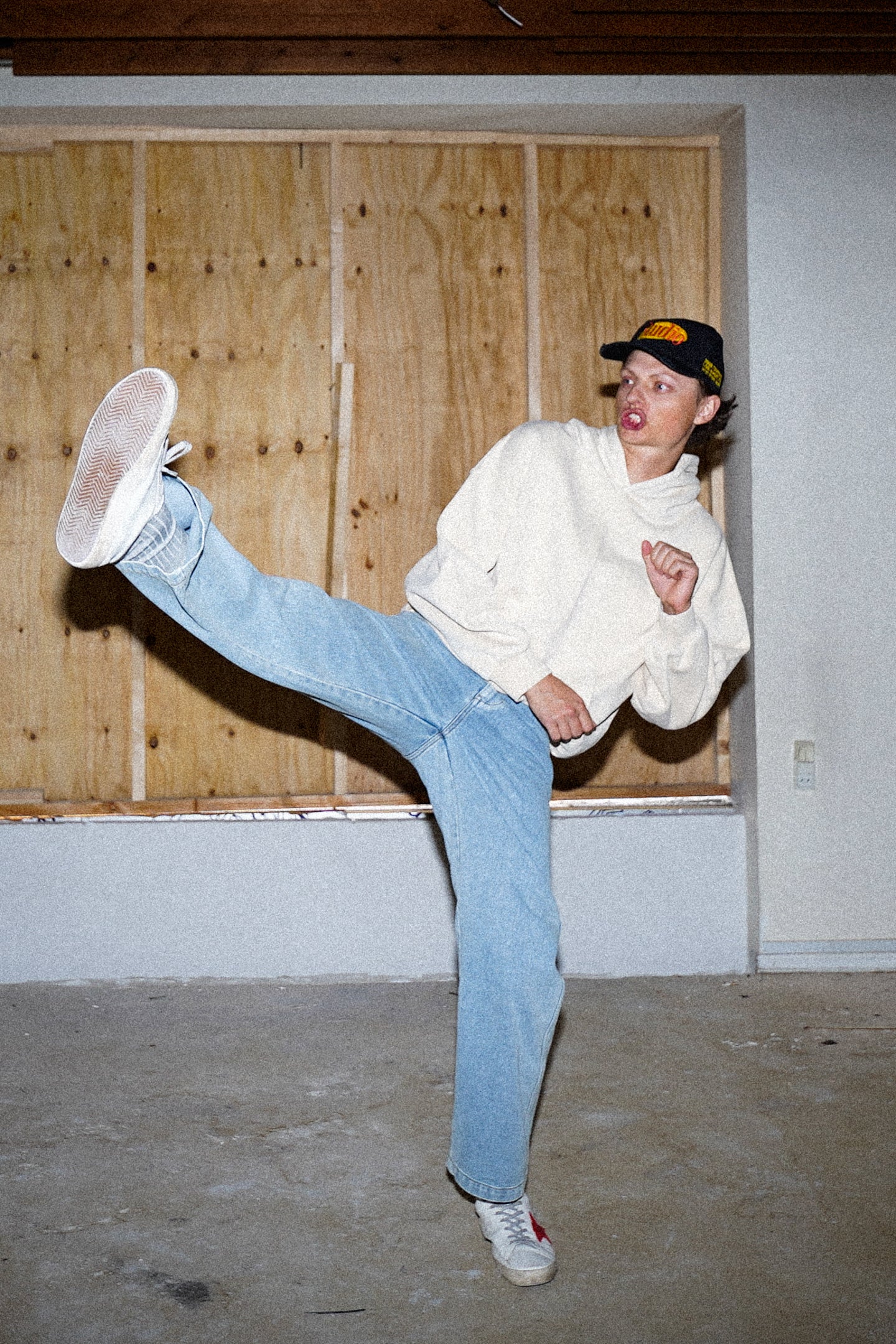 hoodie [beige]